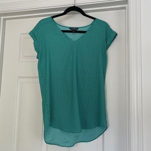 Express Short Sleeve Shirt Medium